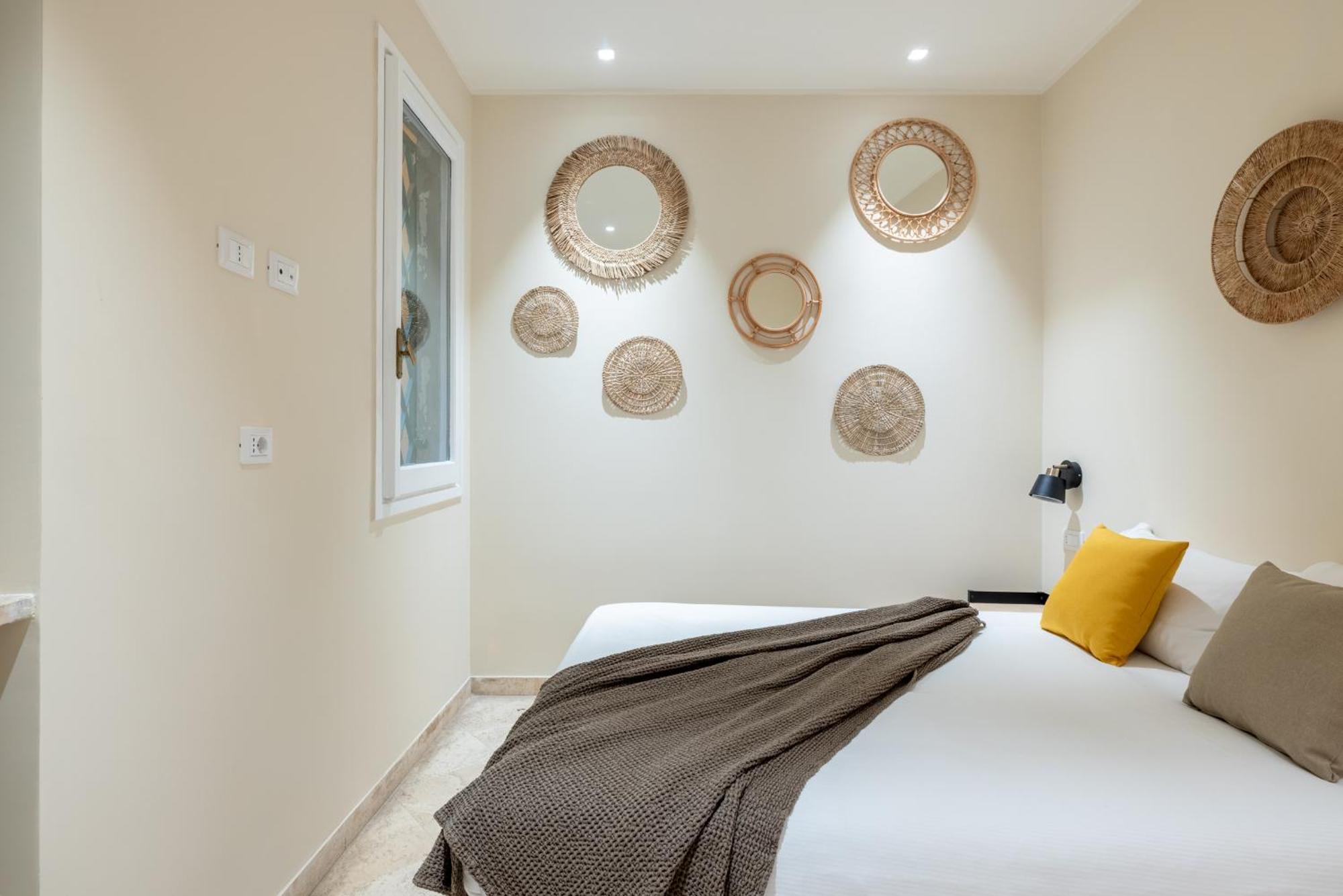 Charming 3 Bedroom Apartment In The Historic Center Rome Buitenkant foto